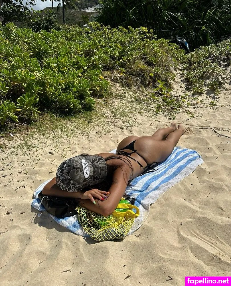 vivianerrss Nude Leaked OnlyFans Photo #HaxXoX1Glq