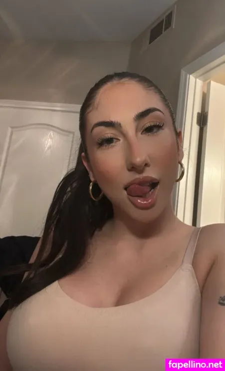 Viviannababy OnlyFans Thumbnail #GYLuqi1PGt