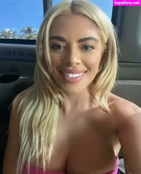 Vivianne De Silva OnlyFans Thumbnail #1HphkWML1N