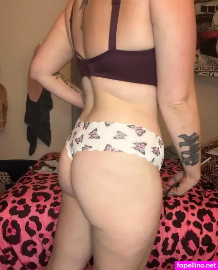 Vivianoneill OnlyFans Thumbnail #4W02PrpdRz