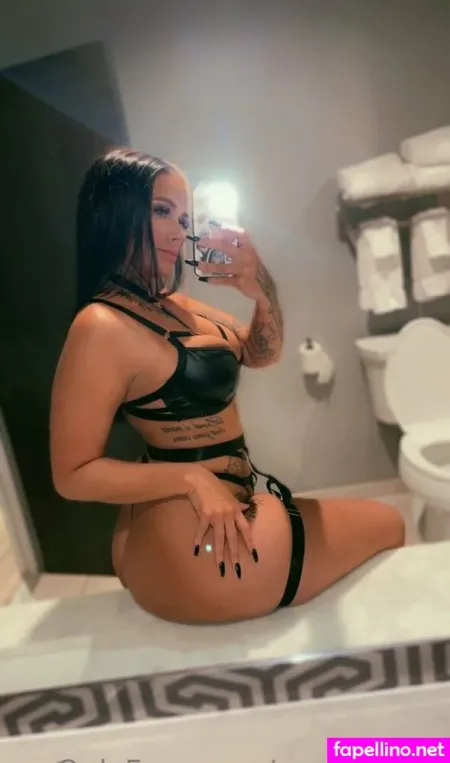 Vivianrose Xo OnlyFans Thumbnail #Au9d1HJM7d