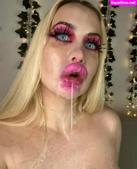 Vivianrosefree OnlyFans Thumbnail #tNvC84Rbko