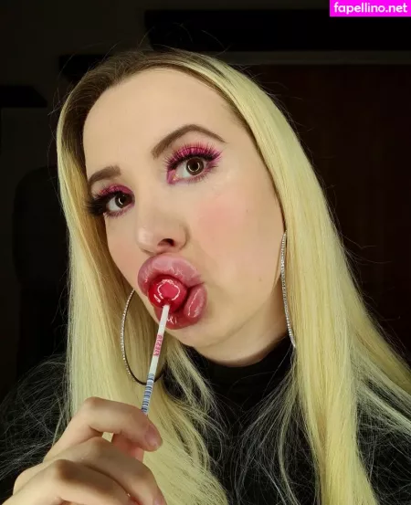 Vivianroseofficial OnlyFans Thumbnail #4tJO9o3Y2w