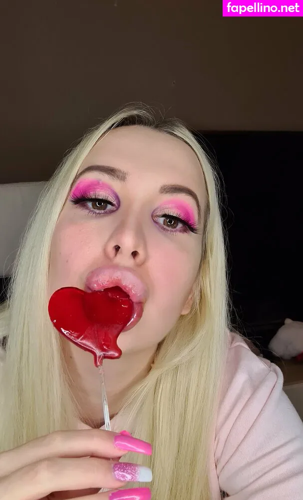 vivianroseofficial Nude Leaked OnlyFans Photo #8wDWX3ujUh