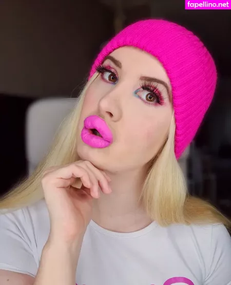 Vivianroseofficial OnlyFans Thumbnail #9bFzn7RmVQ