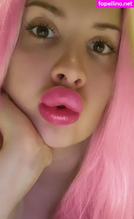 Vivianroseofficial OnlyFans Thumbnail #C5MUumfPmK