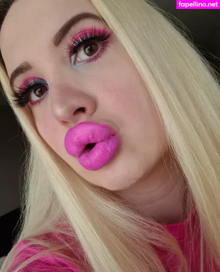 Vivianroseofficial OnlyFans Thumbnail #tUR0dCXjWD