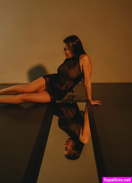 Vividveronica OnlyFans Thumbnail #RObxGJJd1o