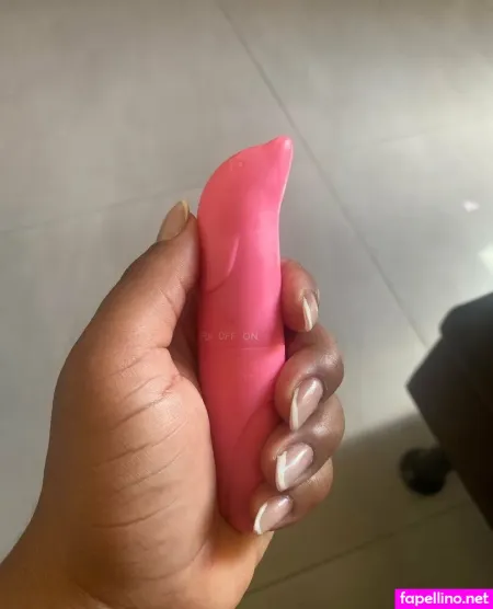 Viviebonyfree OnlyFans Thumbnail #1rVJbiD0b5