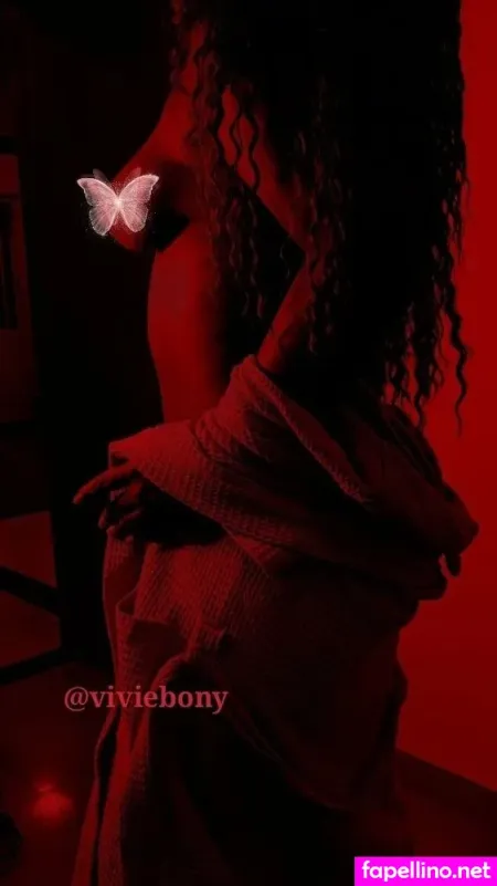 Viviebonyfree OnlyFans Thumbnail #efjXrLBmEV