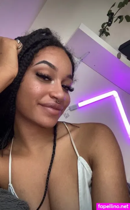 Vivien Mala OnlyFans Thumbnail #YP0B8EpSkQ