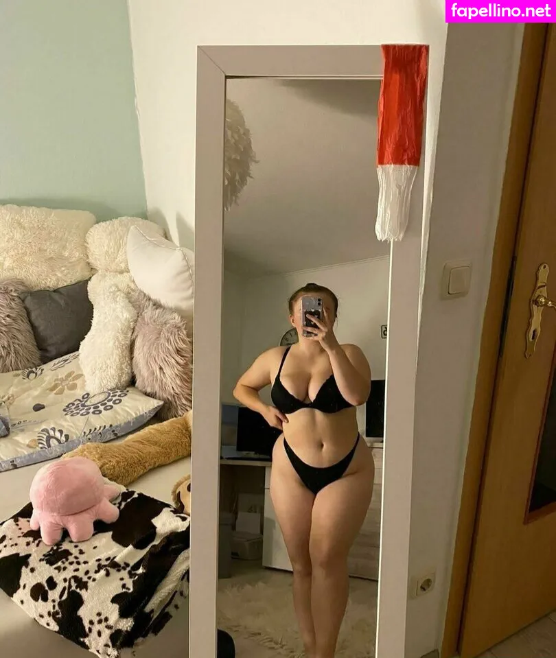 vivien.rks Nude Leaked OnlyFans Photo #N9zw9Fq2I5