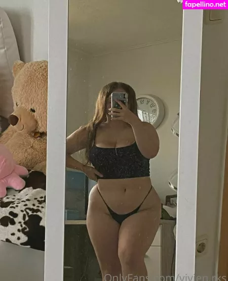 Vivien Rks OnlyFans Thumbnail #moBzEqbfgM