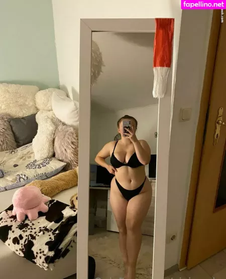 Vivien Rks OnlyFans Thumbnail #u1pxmbbsEd