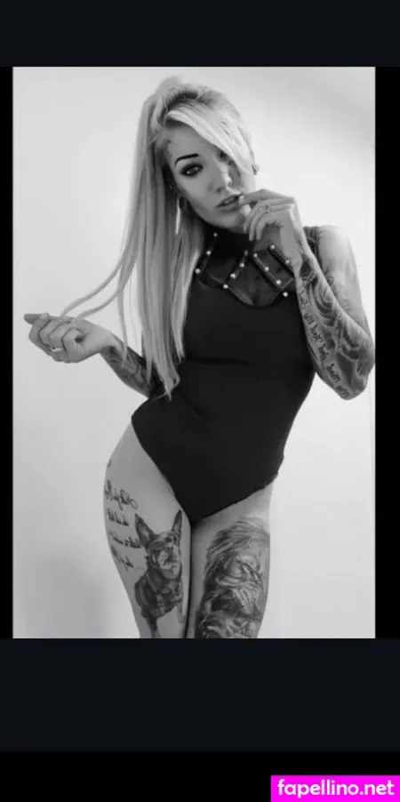 Vivien Storl OnlyFans Thumbnail #AQRbdzjSBs