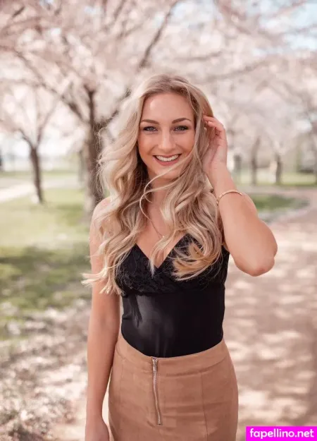 Viviengo OnlyFans Thumbnail #7rgBosV7W7