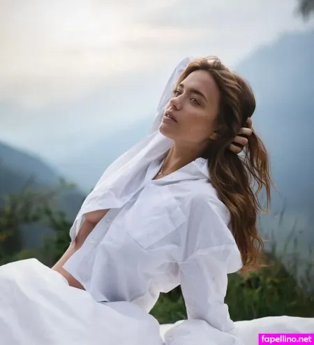 Vivienne Gr OnlyFans Thumbnail #Vrei1086Nq