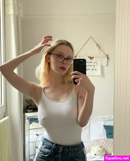 Vivimalishka 2 OnlyFans Thumbnail #4DuQ3R5uRD