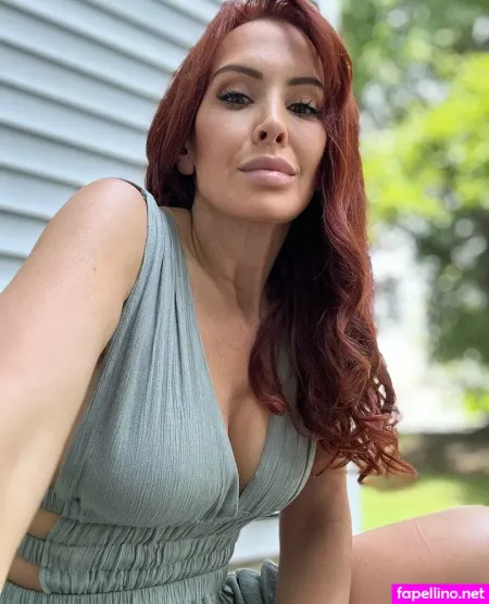 Vivisaxtonfree OnlyFans Thumbnail #aUCSRdaAlz