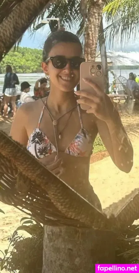 Vivreacts OnlyFans Thumbnail #A53YjUOYgY