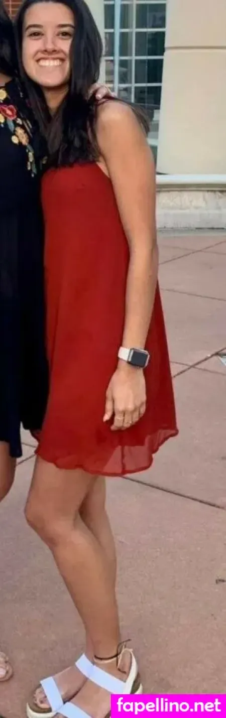 Vivreacts OnlyFans Thumbnail #Cc1Gao93K6