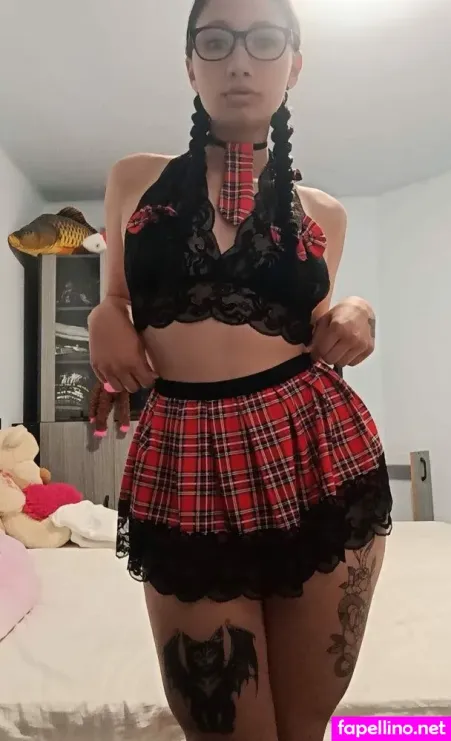 Vivvienx OnlyFans Thumbnail #mfMD6W1IfD