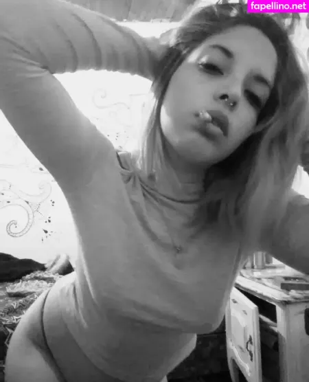 Vixeen OnlyFans Thumbnail #M6gDxbXLn4