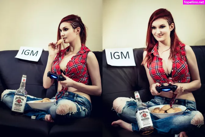 Vixena Siren OnlyFans Thumbnail #0dyzYoM0H5