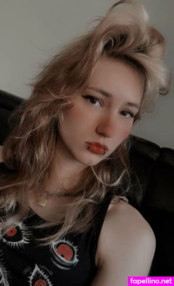 vixendeity Nude Leaked OnlyFans Photo #0YT8mnwFFO