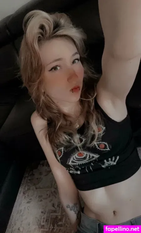 Vixendeity OnlyFans Thumbnail #e2fxHIX5eU