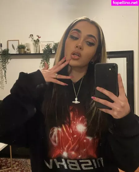 Vixenesha OnlyFans Thumbnail #x4uGhUP0KD