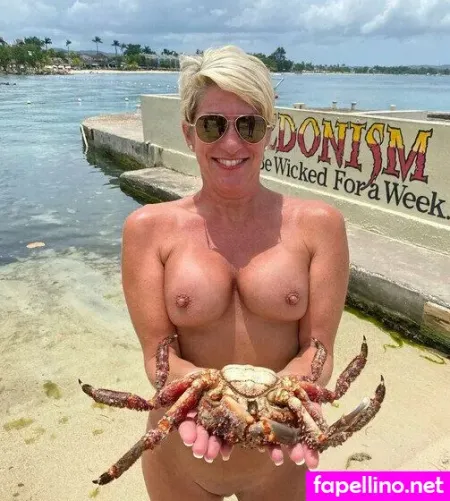 Vixenvanessa350 OnlyFans Thumbnail #28SaWFA4Uk