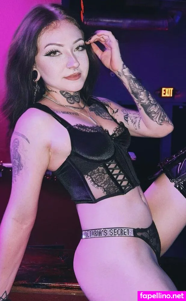 byrnethewitch, vixin.xo Nude Leaked OnlyFans Photo #PqEM4DLlyd