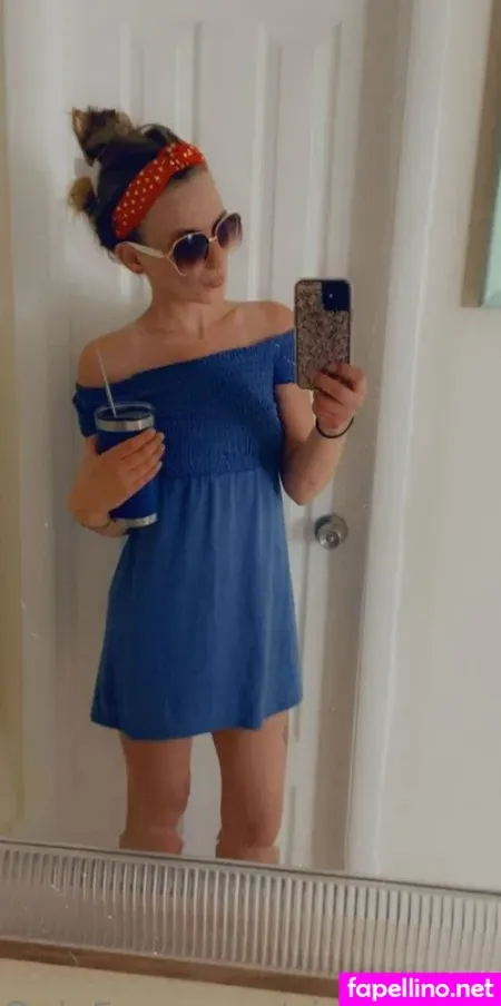 Vixxen6969 OnlyFans Thumbnail #9zeeRAlIk3