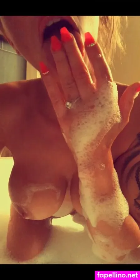 Vixxxengold OnlyFans Thumbnail #wsf9L4NXJh