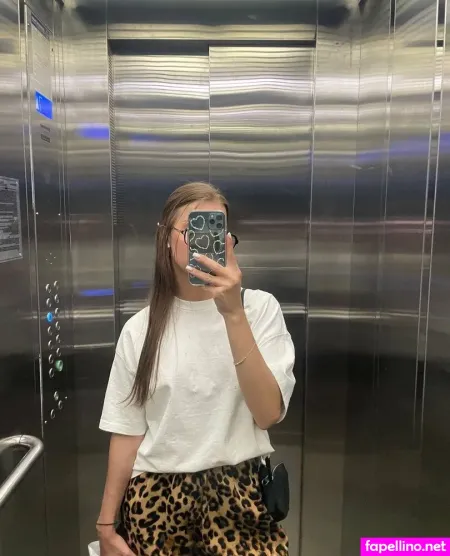 Vixydi Free 1 OnlyFans Thumbnail #DAznWkIzxr