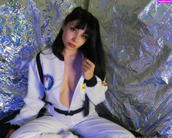 Vixyn97 OnlyFans Thumbnail #ononeg0Rkx