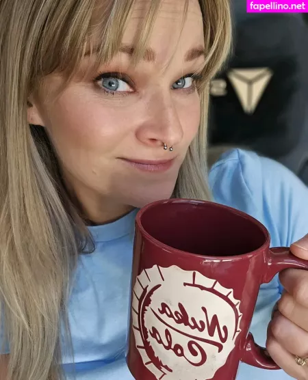 Vixyy64 OnlyFans Thumbnail #k9W94uE4ap