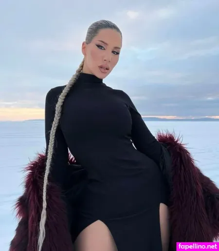 Vlada Miravi Main Profile Photo