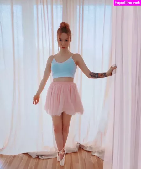 Vleafnin OnlyFans Thumbnail #4NX2XJFHzW