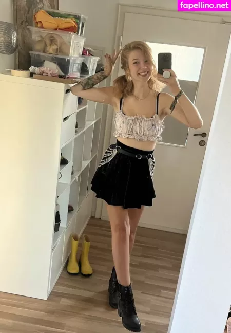 Vleafnin OnlyFans Thumbnail #wMqVCMQeig