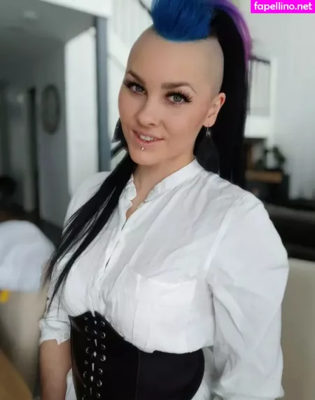 Vmissyb OnlyFans Thumbnail #7SQirq010F