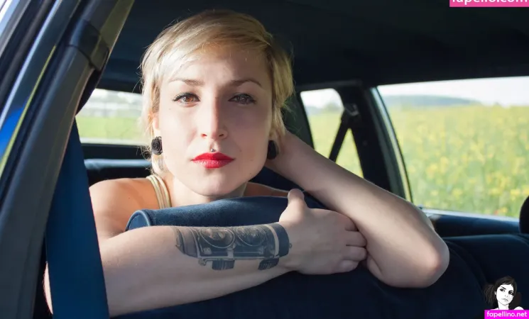 Vodka Sg OnlyFans Thumbnail #H1vlK8GrLf