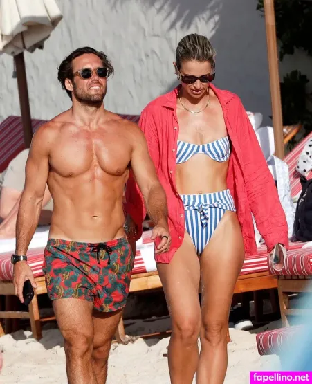 Vogue Williams OnlyFans Thumbnail #TlJJrPixve