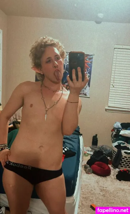 Voidmellon OnlyFans Thumbnail #yW0adE3Gpa