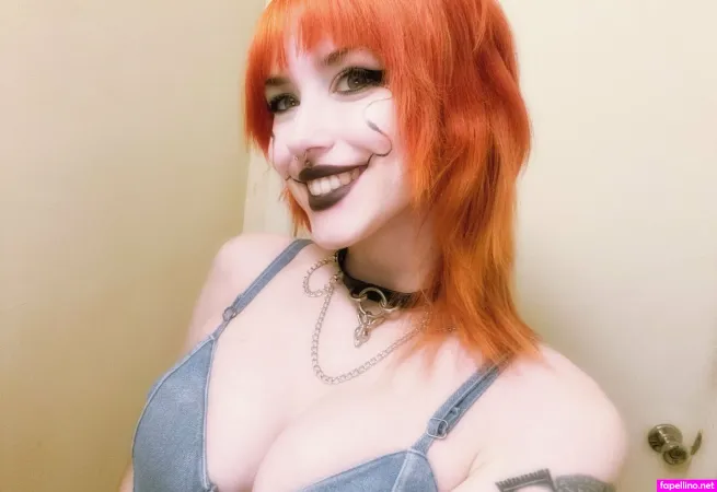 Voidofvera OnlyFans Thumbnail #FjSVvj0GAT