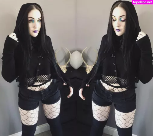 Voidvvitch OnlyFans Thumbnail #TZuYqnOXWc