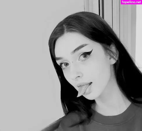 Voiness OnlyFans Thumbnail #72YfJCB5wm