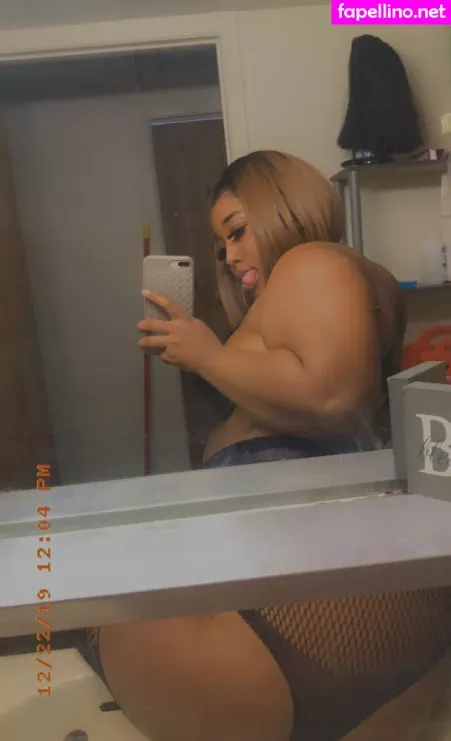 Volaprettykitty OnlyFans Thumbnail #nyHullStyA