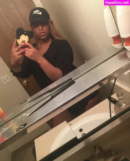 Volaprettykitty OnlyFans Thumbnail #zAe8mEmTWD